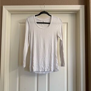 Classic White Long Sleeve Tee, Women’s size Small